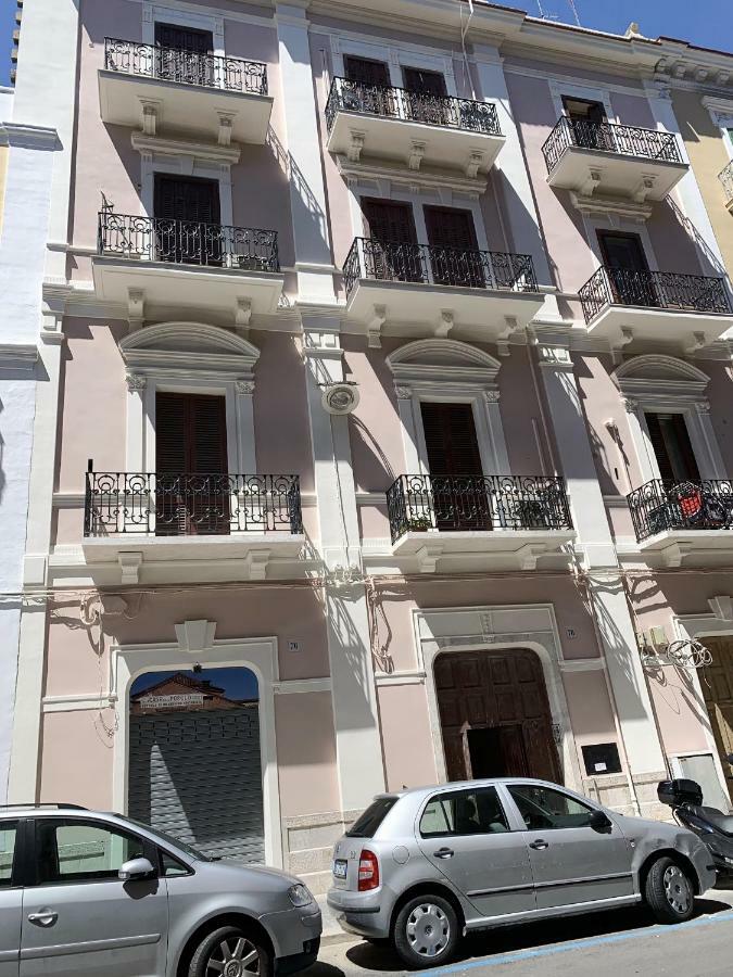 דירות Azzurra Flat Bari Center מראה חיצוני תמונה